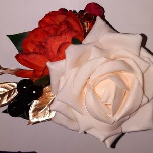 Lings moments wrist Corsages